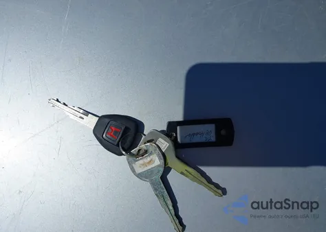 1998 Honda Accord Lx из США, поврежденный, VIN 1HGCG5649WA198405